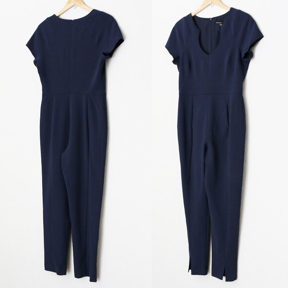 Black Halo Gypsy Rose Jumpsuit Size 8 Short Sleeve V Neck Classic Slit Hem $390 - Picture 4 of 16